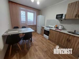 1-к квартира, посуточно, 36м2, 5/8 этаж