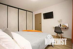 1-к квартира, посуточно, 42м2, 7/9 этаж