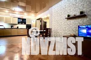 3-к квартира, посуточно, 80м2, 4/4 этаж