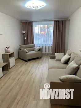 1-к квартира, посуточно, 37м2, 1/5 этаж