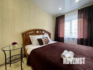 2-к квартира, посуточно, 45м2, 1/5 этаж