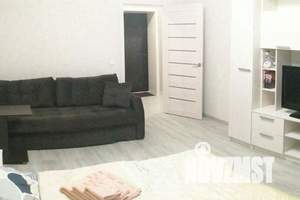 1-к квартира, посуточно, 42м2, 2/11 этаж