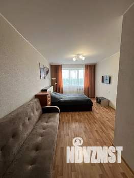 1-к квартира, посуточно, 40м2, 8/14 этаж