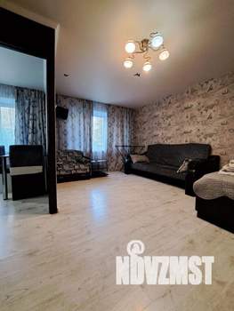 1-к квартира, посуточно, 40м2, 1/1 этаж