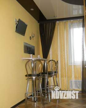 1-к квартира, посуточно, 40м2, 1/12 этаж