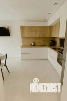 2-к квартира, посуточно, 55м2, 1/1 этаж