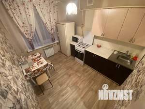 1-к квартира, посуточно, 38м2, 2/9 этаж