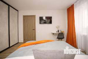 1-к квартира, посуточно, 42м2, 7/10 этаж