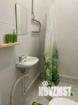 Студия квартира, посуточно, 15м2, 1/4 этаж