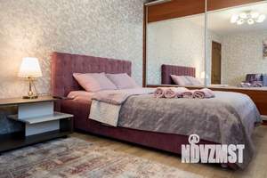 1-к квартира, посуточно, 35м2, 3/3 этаж
