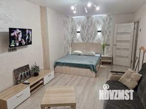 1-к квартира, посуточно, 37м2, 4/9 этаж