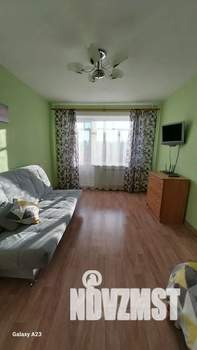 1-к квартира, посуточно, 34м2, 3/9 этаж