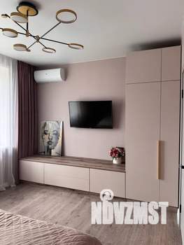 1-к квартира, посуточно, 42м2, 7/9 этаж