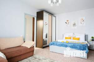 1-к квартира, посуточно, 40м2, 6/10 этаж