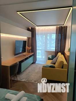 Студия квартира, посуточно, 35м2, 3/5 этаж