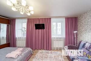 1-к квартира, посуточно, 35м2, 3/3 этаж