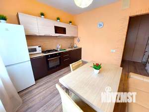 1-к квартира, посуточно, 40м2, 5/10 этаж