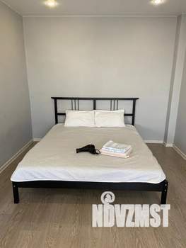Студия квартира, посуточно, 32м2, 6/9 этаж