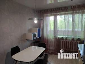 1-к квартира, посуточно, 61м2, 1/10 этаж