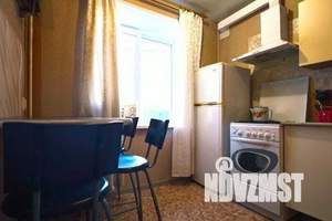 2-к квартира, посуточно, 41м2, 5/5 этаж