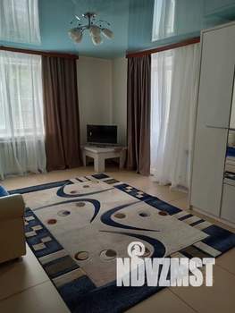 1-к квартира, посуточно, 43м2, 1/5 этаж