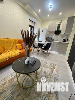 2-к квартира, посуточно, 42м2, 3/3 этаж