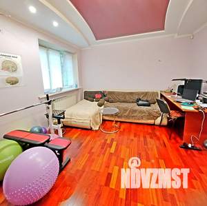 4-к квартира, на длительный срок, 100м2, 2/5 этаж