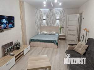 1-к квартира, посуточно, 37м2, 4/9 этаж
