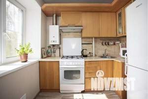 1-к квартира, посуточно, 37м2, 4/5 этаж