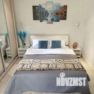 1-к квартира, посуточно, 37м2, 1/1 этаж
