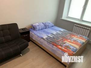 1-к квартира, посуточно, 38м2, 11/16 этаж