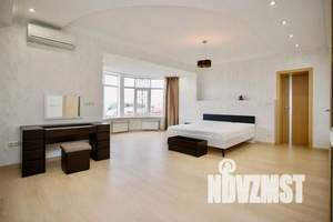 3-к квартира, на длительный срок, 140м2, 5/7 этаж