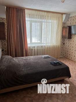 1-к квартира, посуточно, 48м2, 2/2 этаж