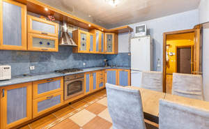 3-к квартира, на длительный срок, 93м2, 1/5 этаж