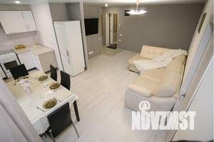 2-к квартира, посуточно, 44м2, 4/4 этаж