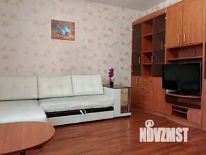 2-к квартира, посуточно, 50м2, 3/3 этаж