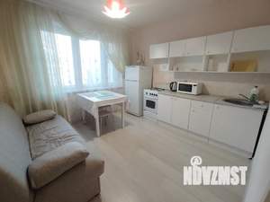 1-к квартира, посуточно, 42м2, 6/10 этаж