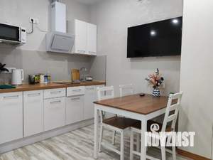 Студия квартира, посуточно, 20м2, 1/4 этаж