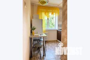 2-к квартира, посуточно, 44м2, 2/5 этаж