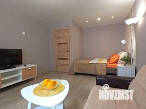 1-к квартира, посуточно, 40м2, 1/4 этаж