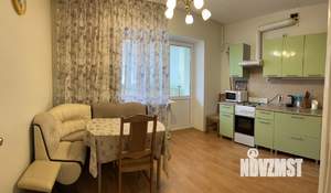 3-к квартира, на длительный срок, 89м2, 1/5 этаж