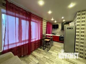 1-к квартира, посуточно, 54м2, 1/1 этаж