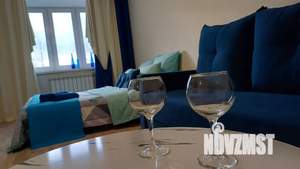 1-к квартира, посуточно, 41м2, 7/9 этаж