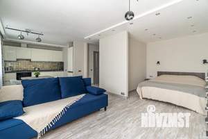 Студия квартира, посуточно, 42м2, 4/10 этаж