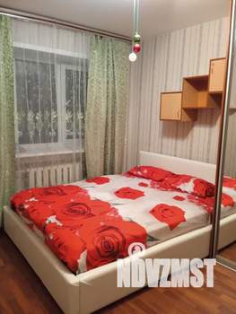 2-к квартира, посуточно, 50м2, 3/3 этаж