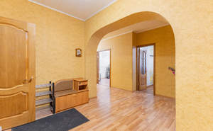 3-к квартира, на длительный срок, 93м2, 1/5 этаж