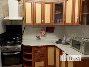 2-к квартира, посуточно, 50м2, 3/3 этаж