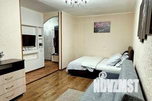 1-к квартира, посуточно, 35м2, 3/5 этаж