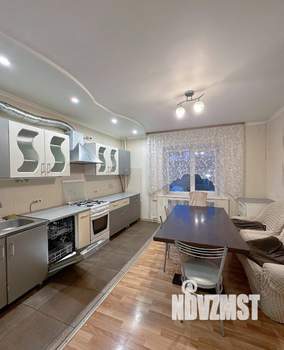 3-к квартира, на длительный срок, 100м2, 2/4 этаж