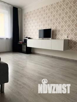 1-к квартира, посуточно, 39м2, 8/14 этаж